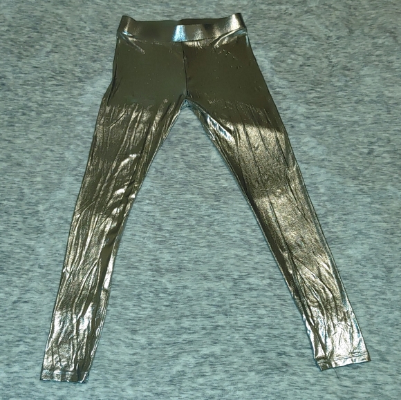 Shiny silver spandex style leggings small - Picture 2 of 8